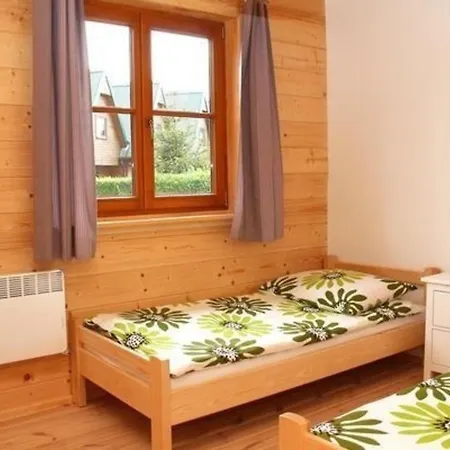 Holiday home Tolles Mit Grill Und Terrasse