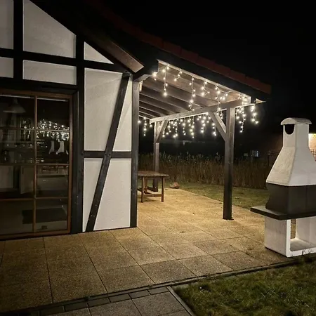Ferienhaus Tolles Mit Grill Und Terrasse Sarbinowo